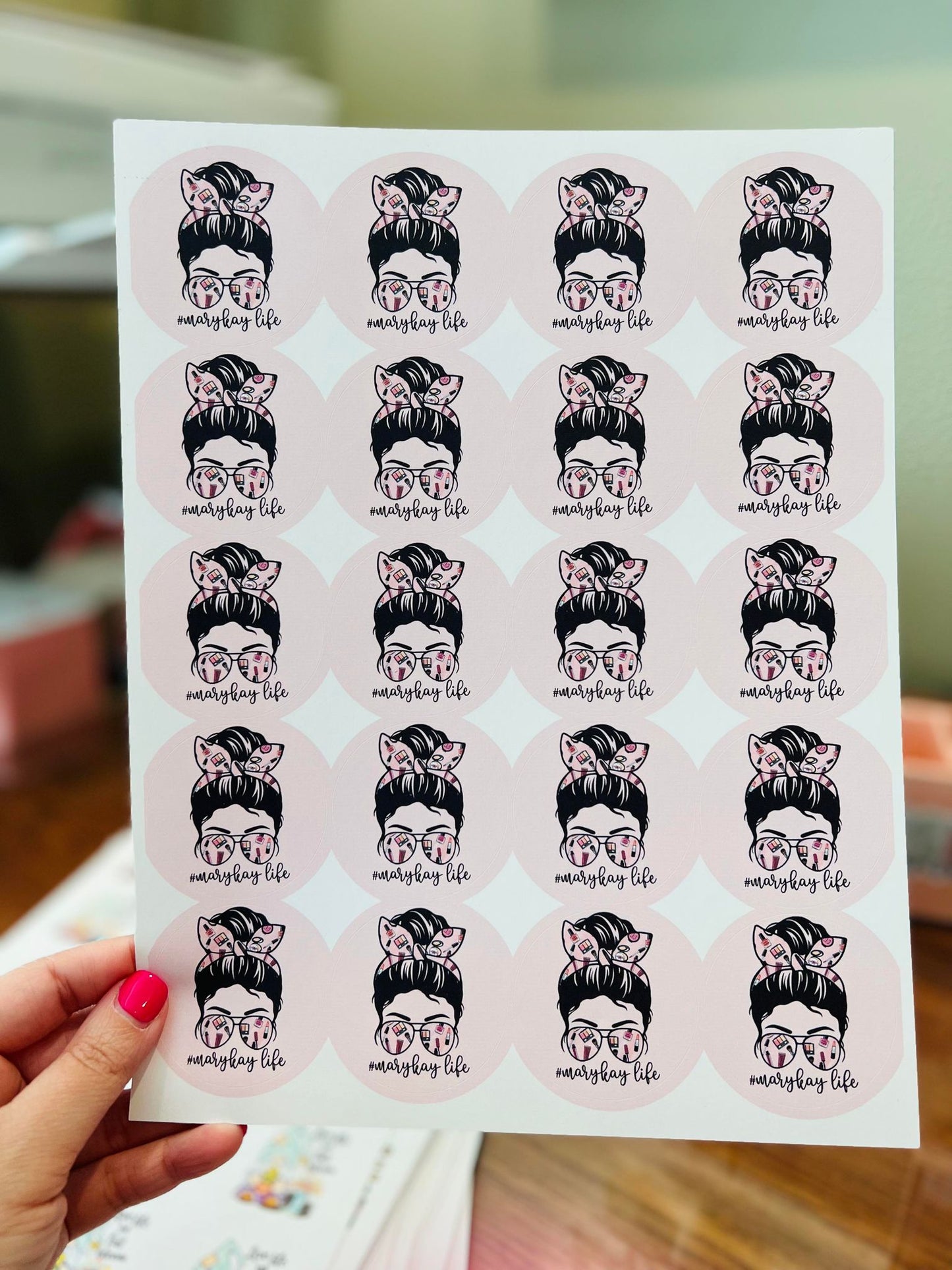 #623 - Mary Kay life 2 inch round - New Release