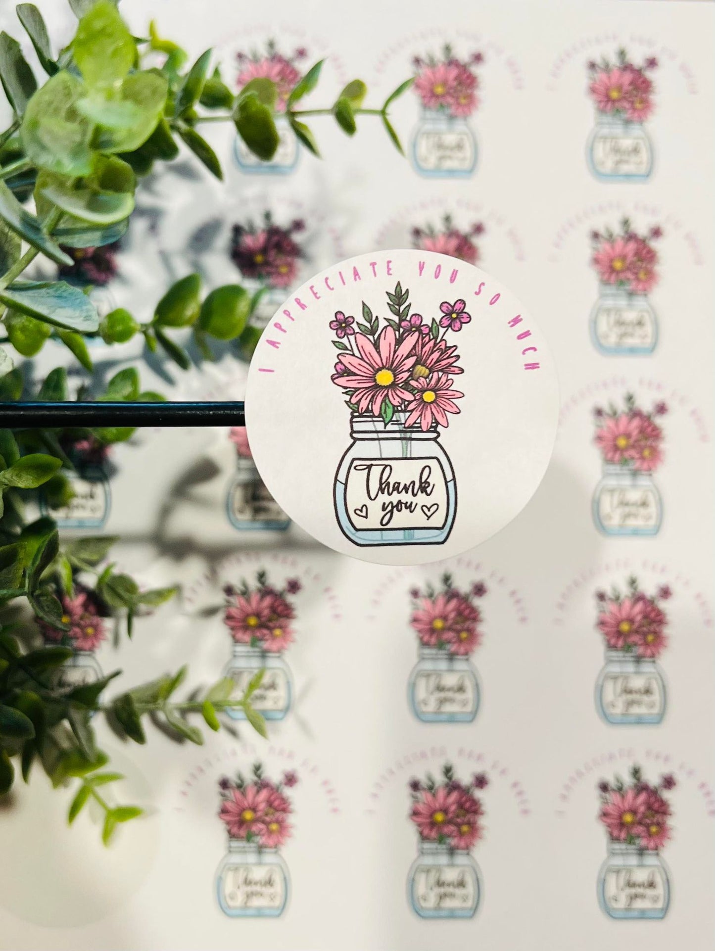 #130 thank you vase 2 inch circles