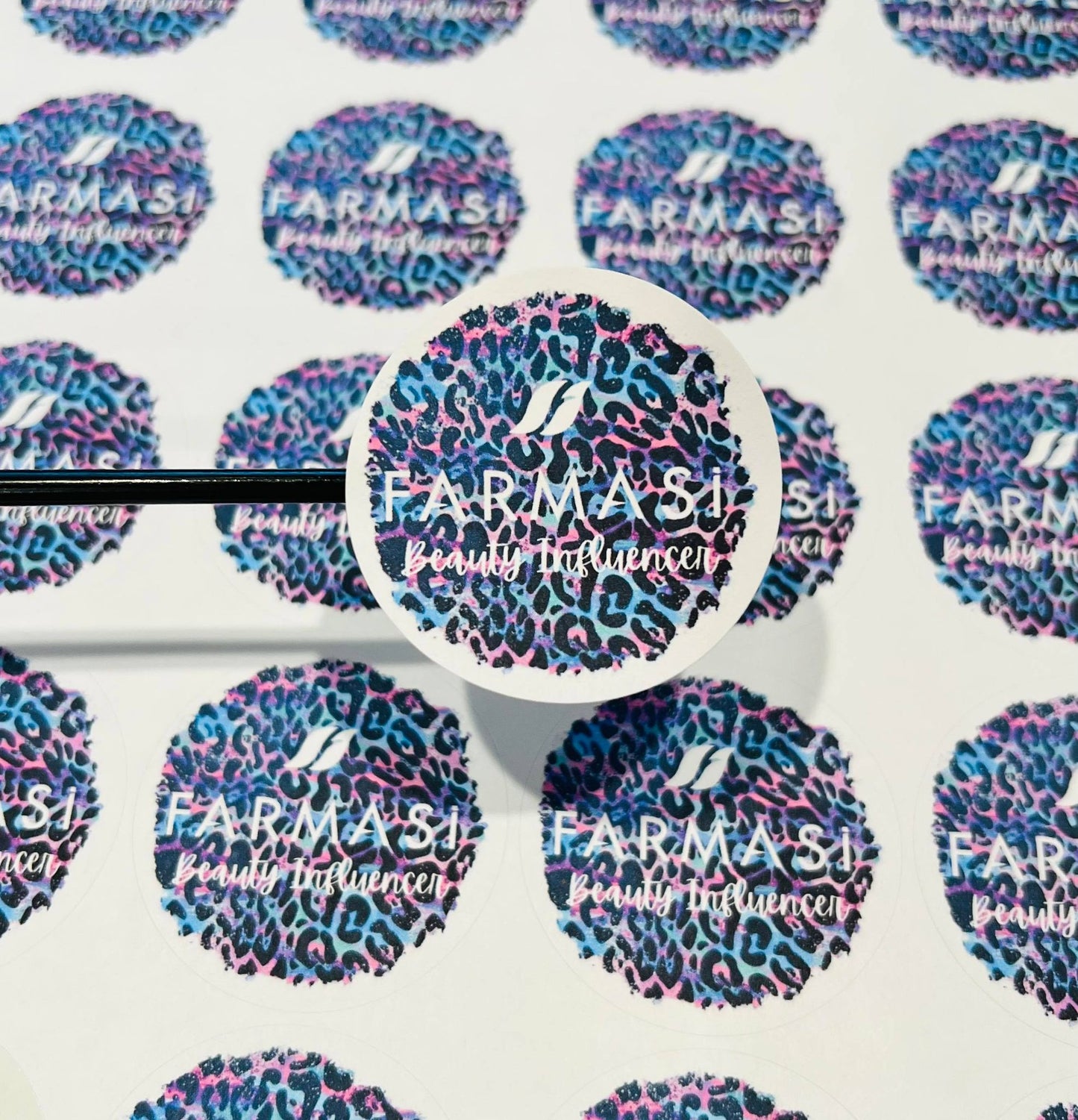 #533 Farmasi 2 inch round