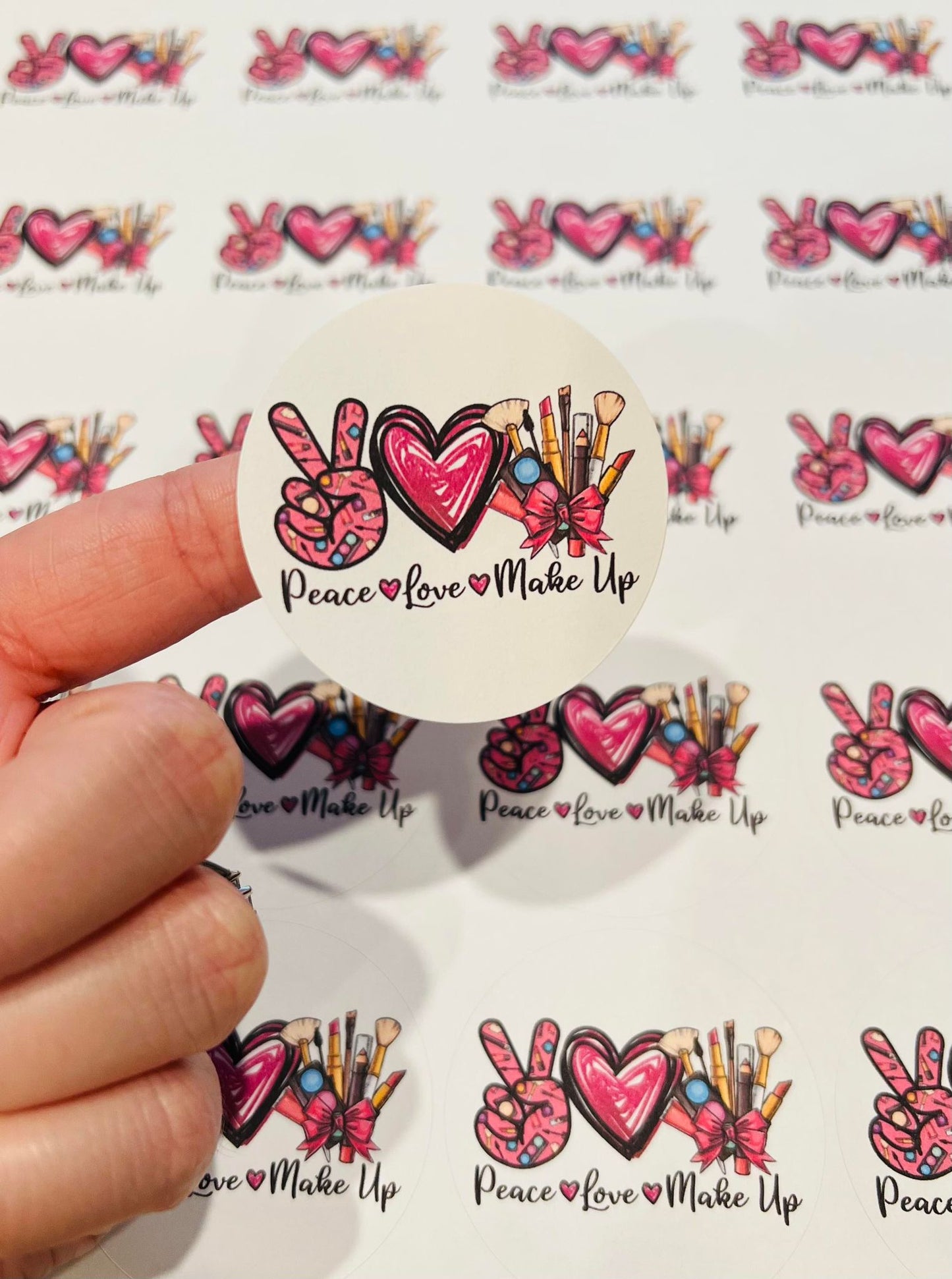 #91 peace love makeup 2 inch circles